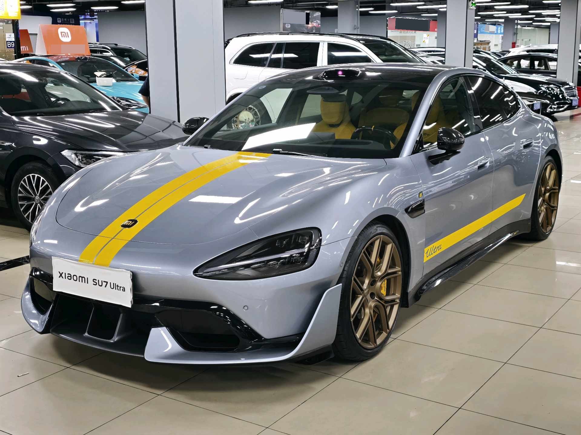 MI SU7 Ultra 2025 car image 
