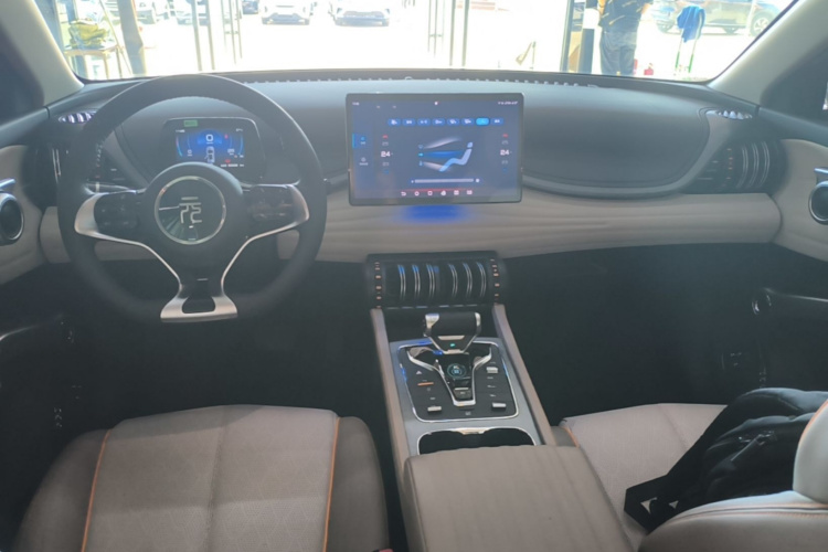 BYD Yuan Plus 2023 #10 BYD Yuan Plus 2023 car image #10