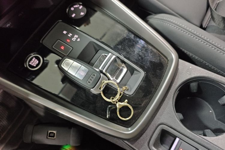 Audi A3 2022 #14 Audi A3 2022 صورة سيارة #14