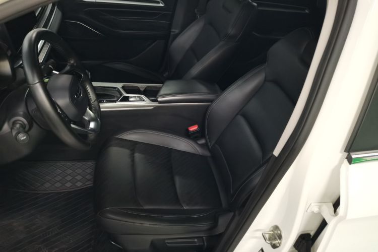 GEELY Emgrand 2023 изображение автомобиля #15