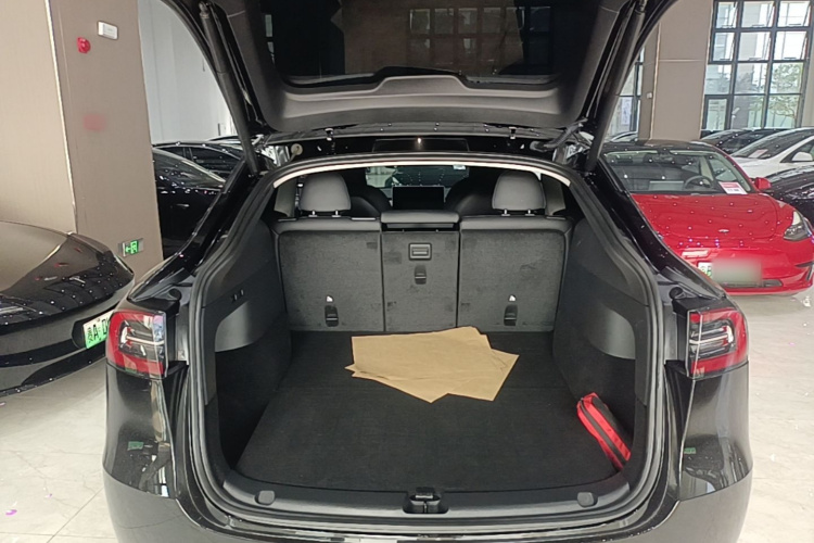 Tesla Model Y 2022 #19 Tesla Model Y 2022 immagine di auto #19