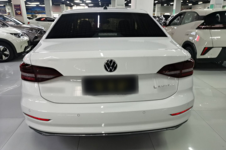 Volkswagen Lavida 2021 car image #6