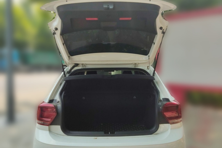 Volkswagen Polo 2023 car image #17