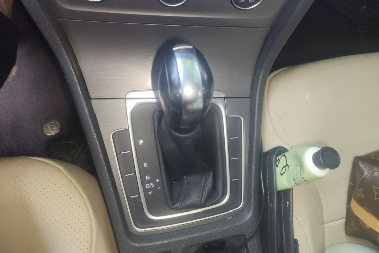 Volkswagen Golf 2016 #18 Volkswagen Golf 2016 car image #18