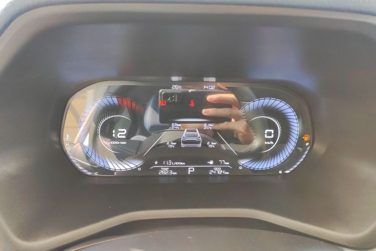 GEELY Emgrand 2023 immagine di auto #16