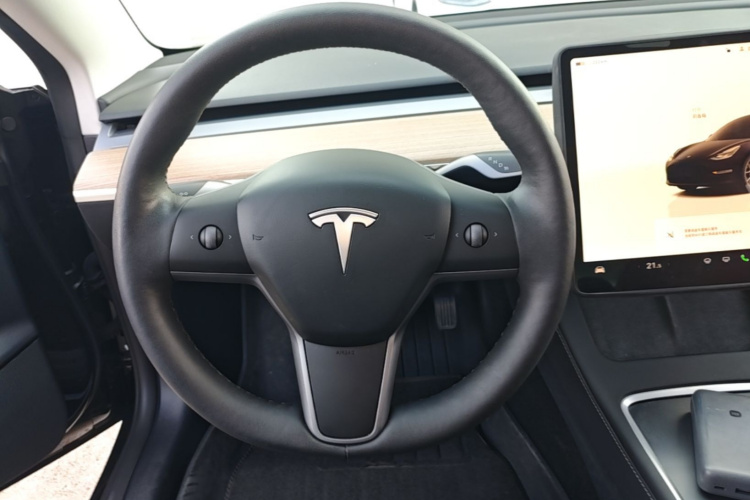 Tesla Model 3 2023 #11 Tesla Model 3 2023 car image #11