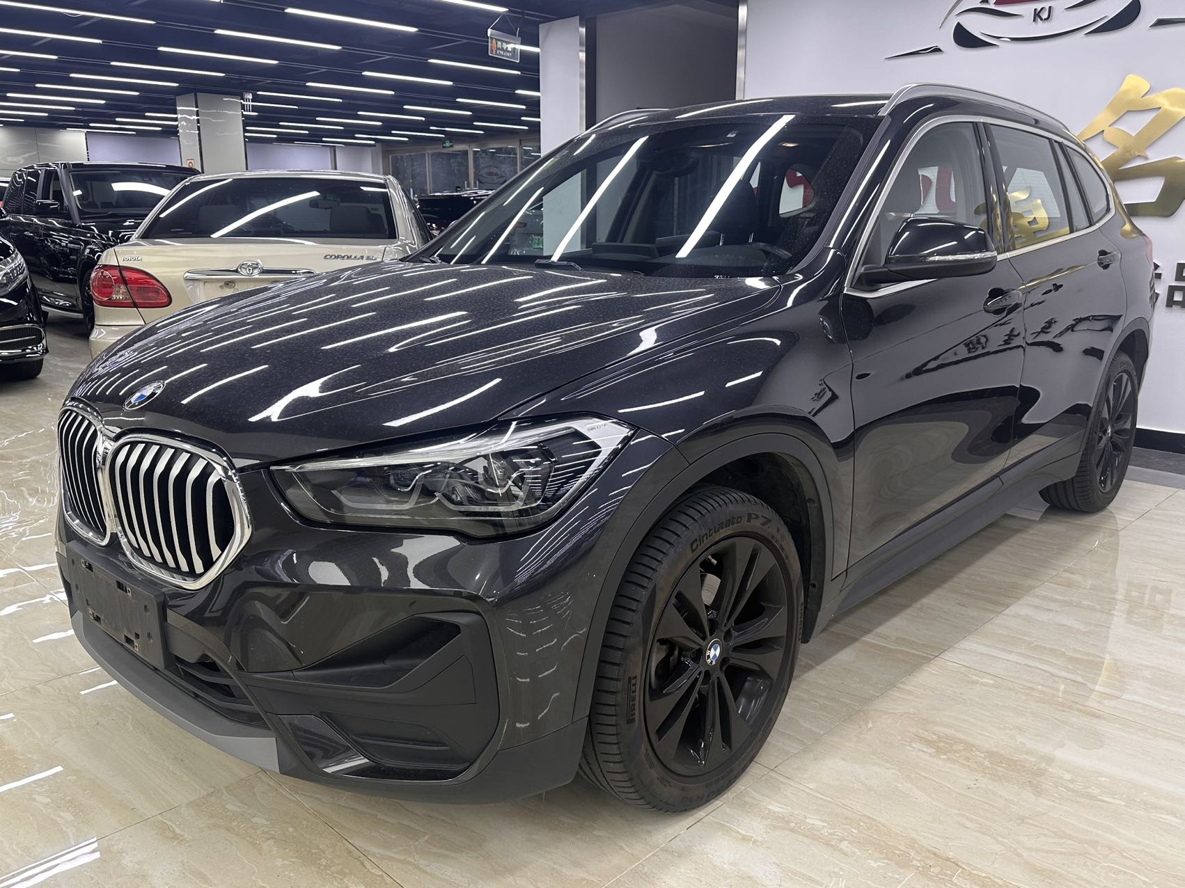 BMW X1 2021 car image 