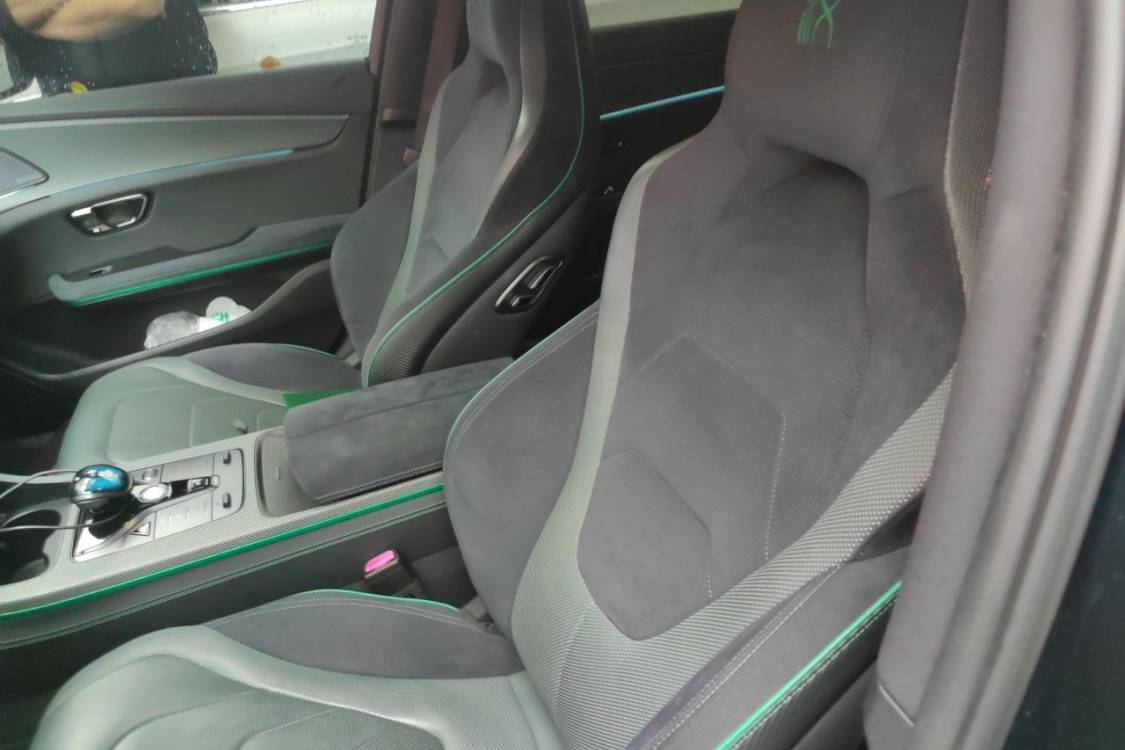 BYD Han 2022 car image #18