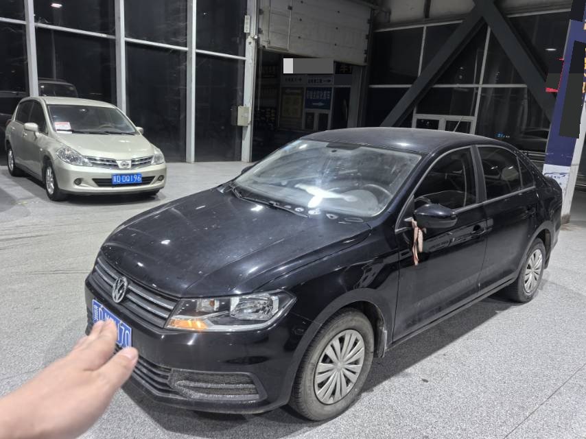 Volkswagen Santana 2020 car image 
