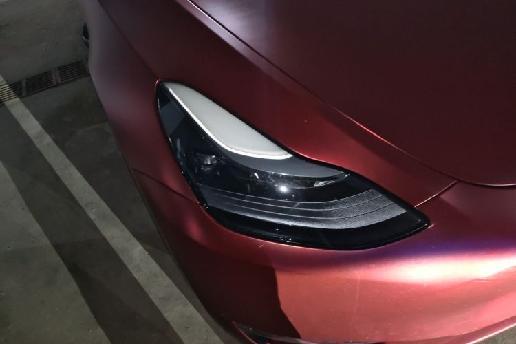 Tesla Model Y 2022 #8 Tesla Model Y 2022 car image #8