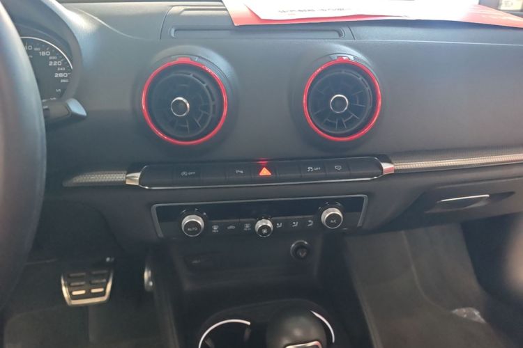 Audi A3 2020 car image #13