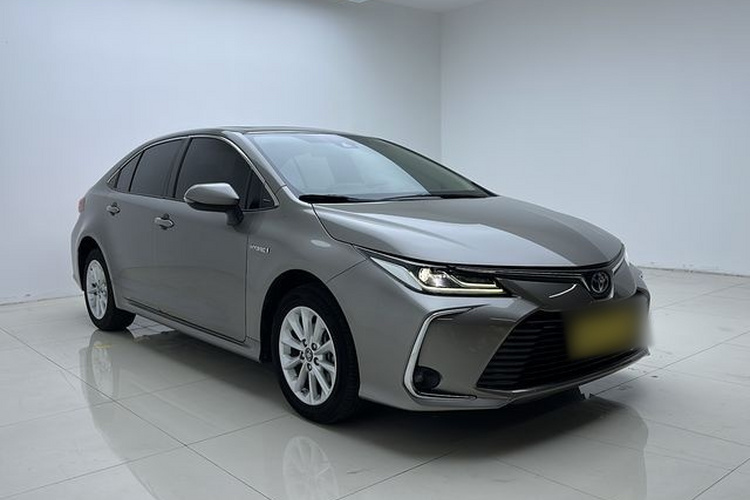 Toyota Corolla 2023 #4 Toyota Corolla 2023 صورة سيارة #4