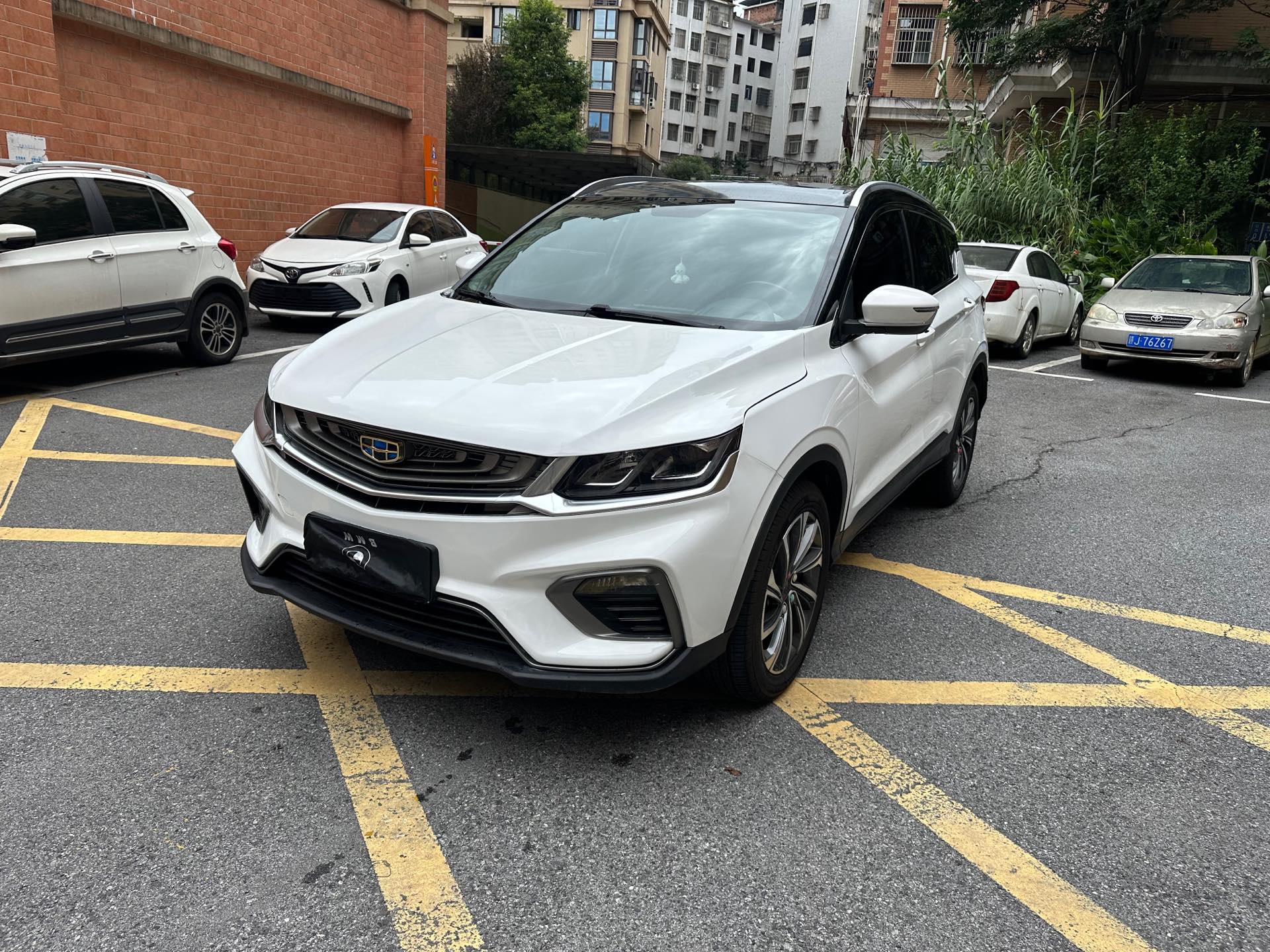 GEELY Coolray 2019 GEELY Coolray 2019 car image