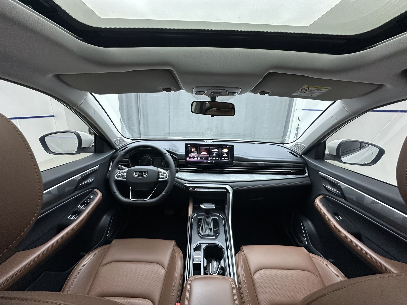 GEELY Vision X6 2022 car image #11