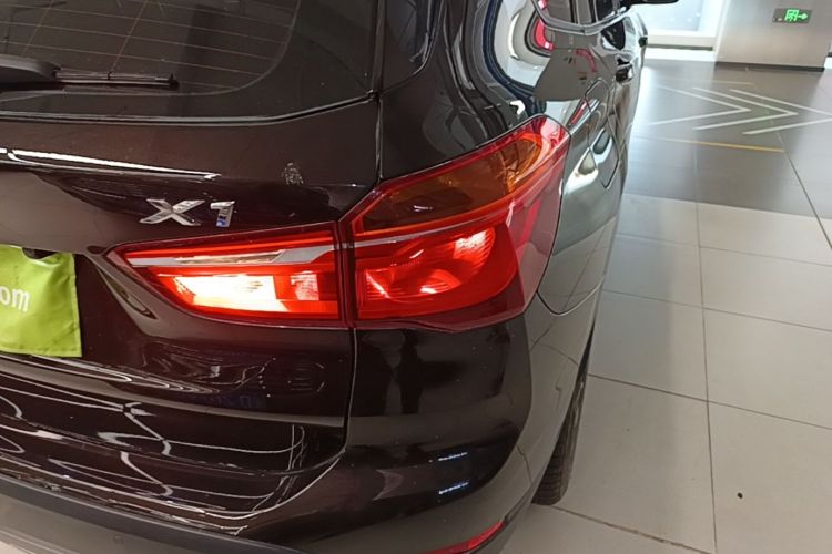 BMW X1 2017 #8 BMW X1 2017 car image #8