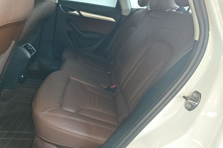 Audi Q3 2017 #17 Audi Q3 2017 car image #17