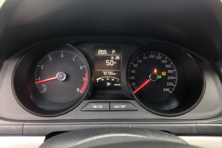 Volkswagen Lavida 2019 #12 Volkswagen Lavida 2019 car image #12
