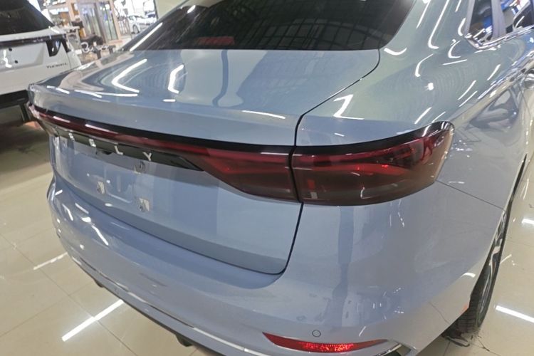 GEELY Emgrand 2023 #8 GEELY Emgrand 2023 car image #8