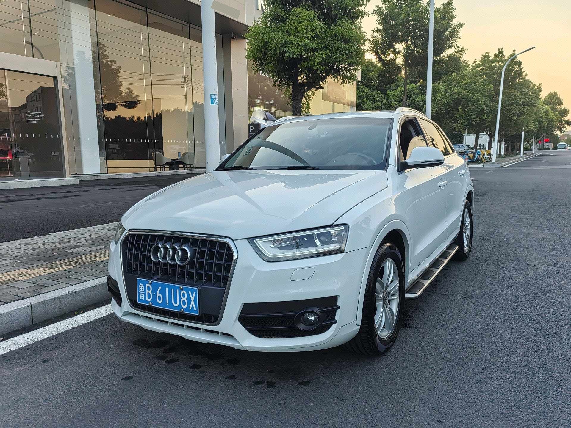 Audi Q3 2014 car image 