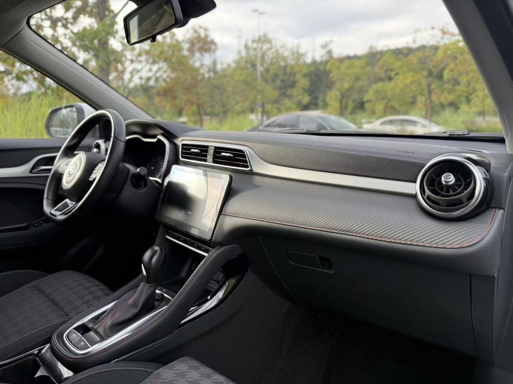 MG ZS 2022 car image #24