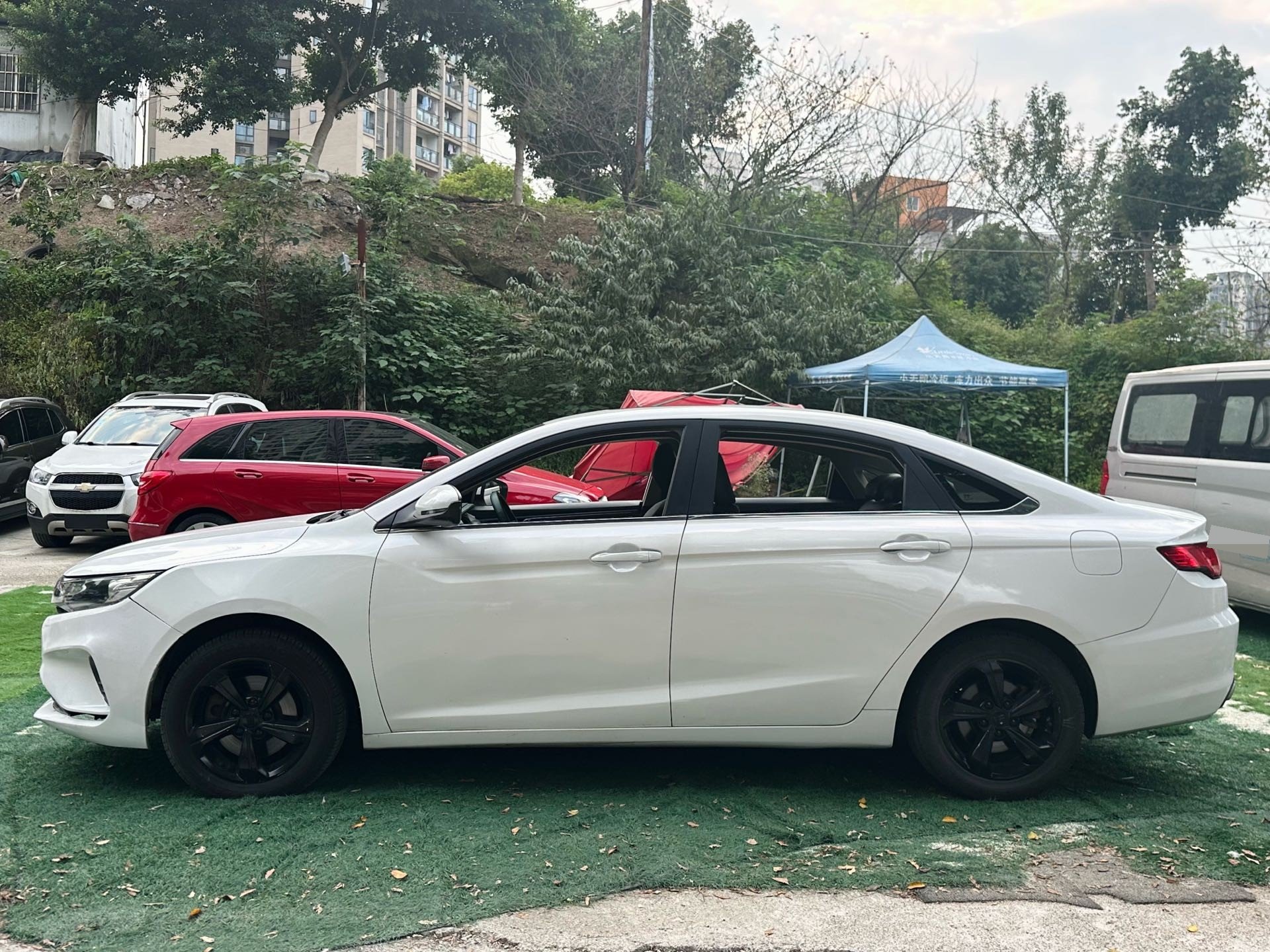 GEELY Emgrand GL 2018 #5 GEELY Emgrand GL 2018 imagem de carro #5