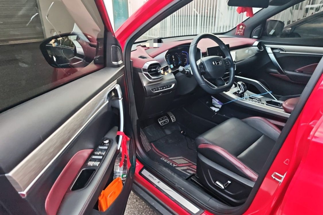 GEELY Coolray 2018 #25 GEELY Coolray 2018 car image #25