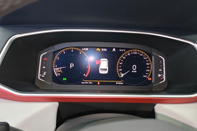 Volkswagen Tharu 2023 car image #12