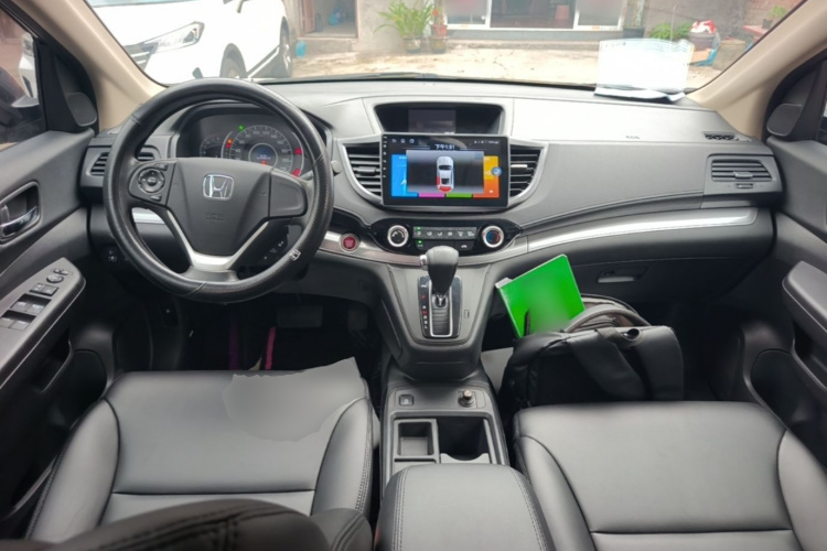 Honda CR-V 2015 #10 Honda CR-V 2015 صورة سيارة #10