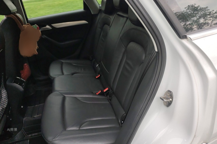 Audi Q3 2016 #19 Audi Q3 2016 car image #19
