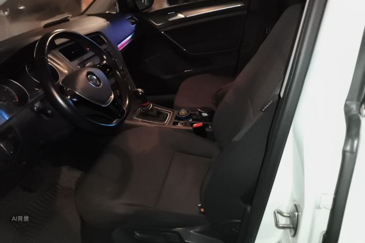 Volkswagen Golf 2015 car image #17