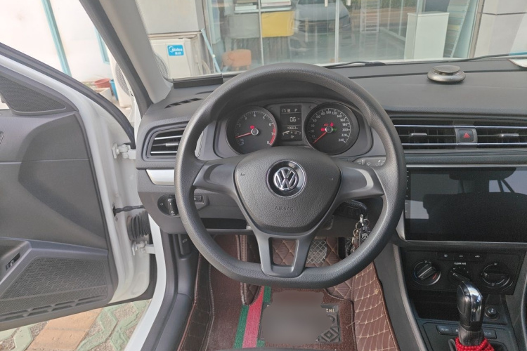 Volkswagen Lavida 2020 #11 Volkswagen Lavida 2020 car image #11