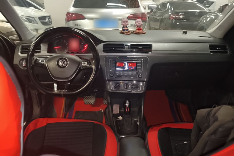 Volkswagen Santana 2019 immagine di auto #11
