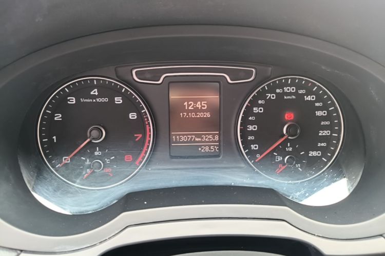 Audi Q3 2015 #12 Audi Q3 2015 car image #12