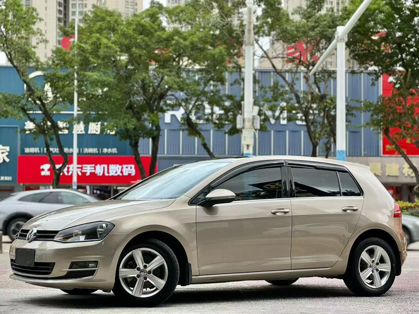 Volkswagen Golf 2016 Volkswagen Golf 2016 car image