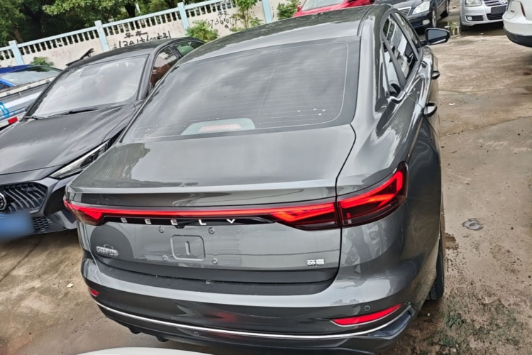 GEELY Emgrand 2022 immagine di auto #6