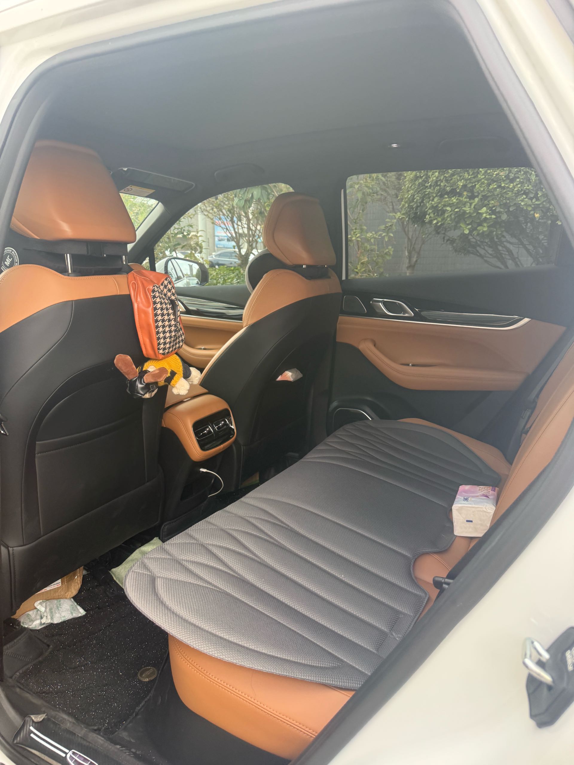 GEELY Boyue L 2025 صورة سيارة #3