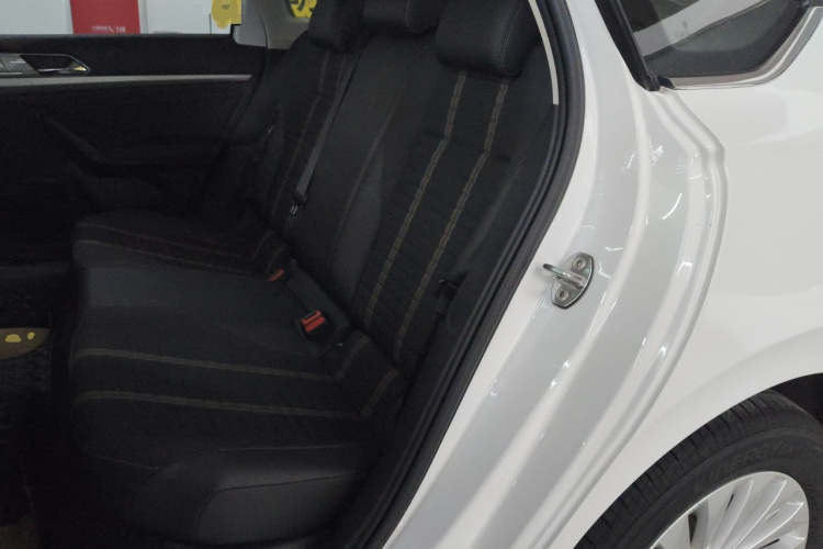 Volkswagen Lavida 2021 imagen de coche #17