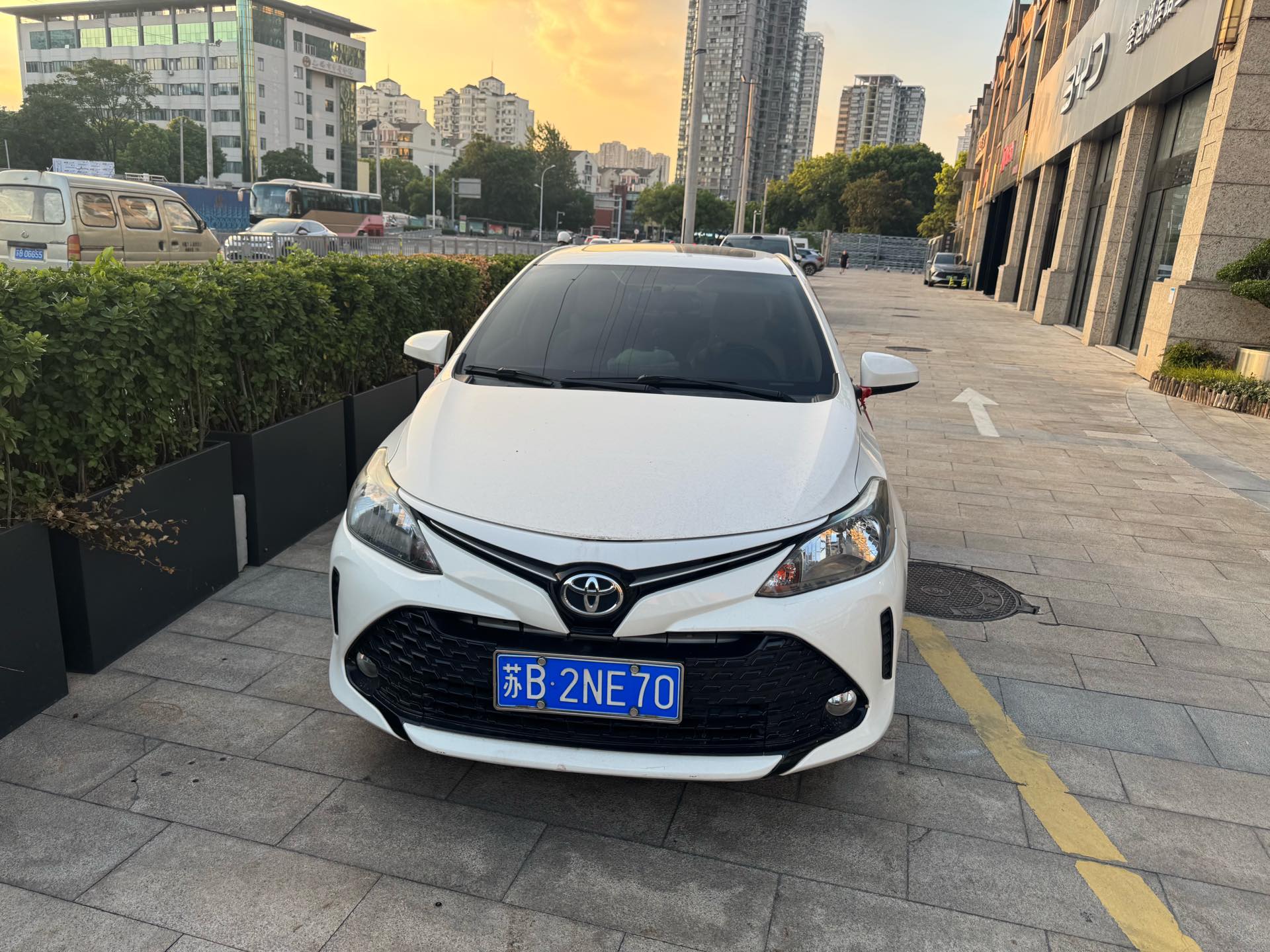 Toyota Vios FS 2017 immagine di auto #2