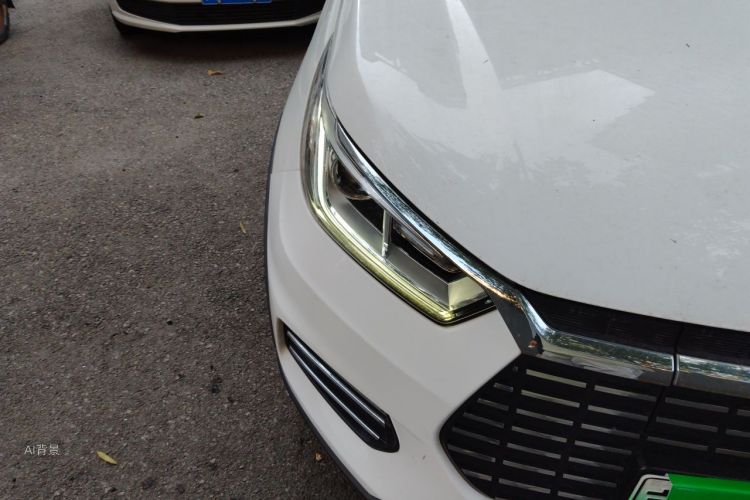 BYD Yuan New Energy 2018 #8 BYD Yuan New Energy 2018 car image #8
