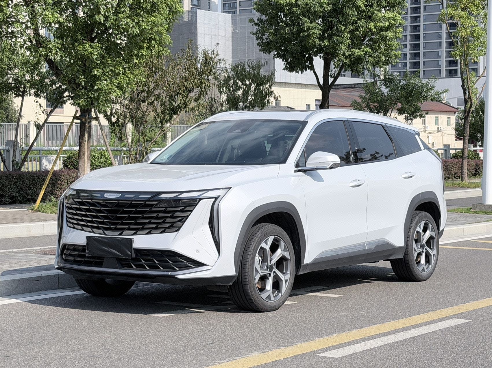 GEELY Boyue L 2024 GEELY Boyue L 2024 car image
