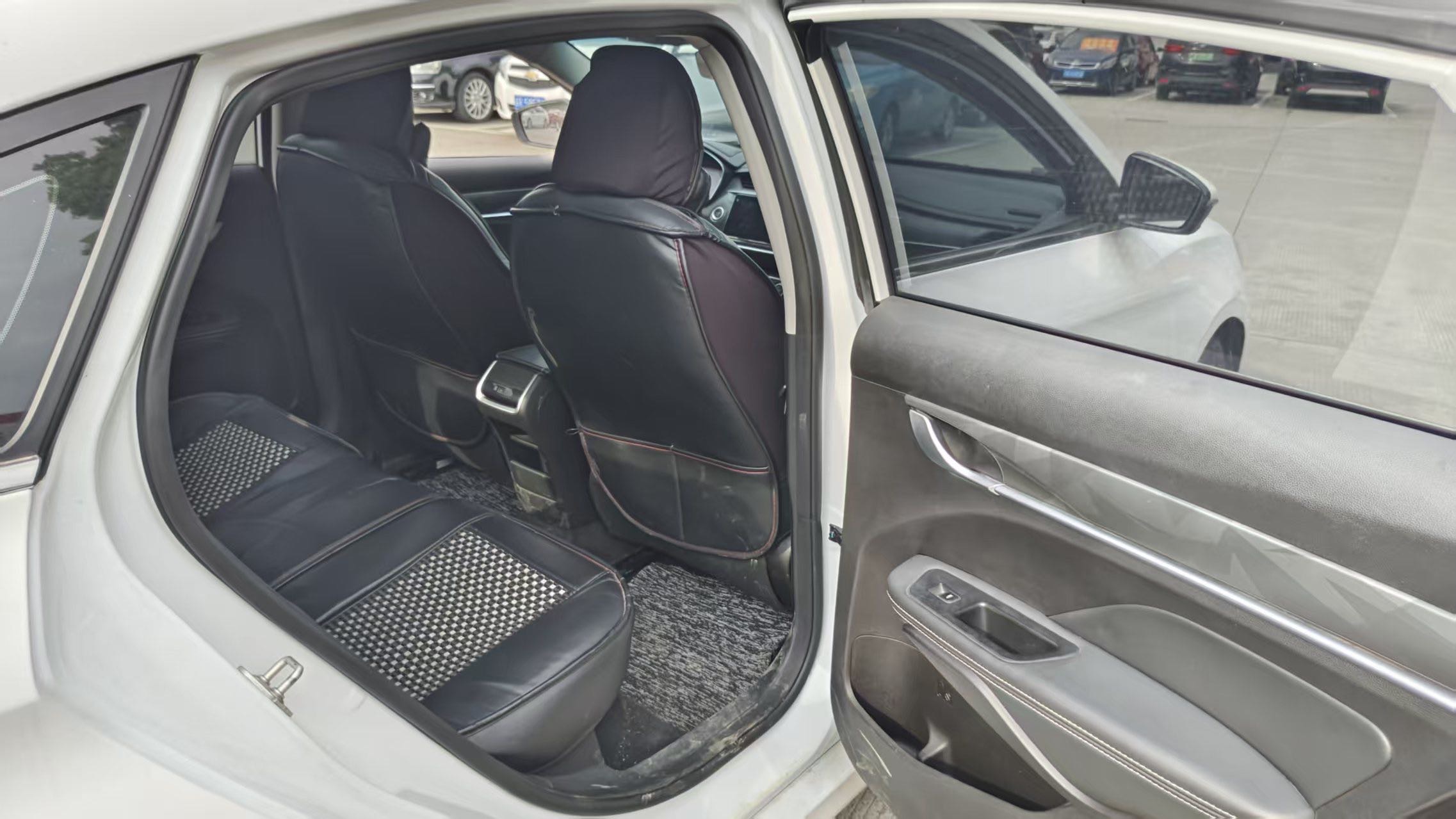 GEELY Binray 2021 image de voiture #8