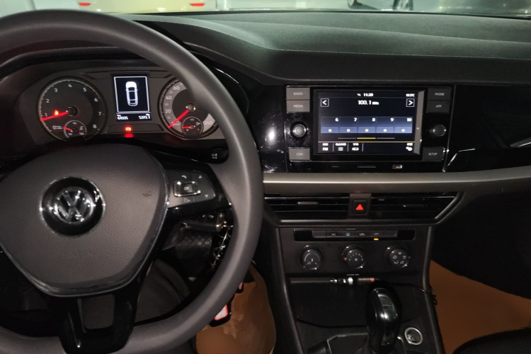 Volkswagen Lavida 2020 #10 Volkswagen Lavida 2020 car image #10