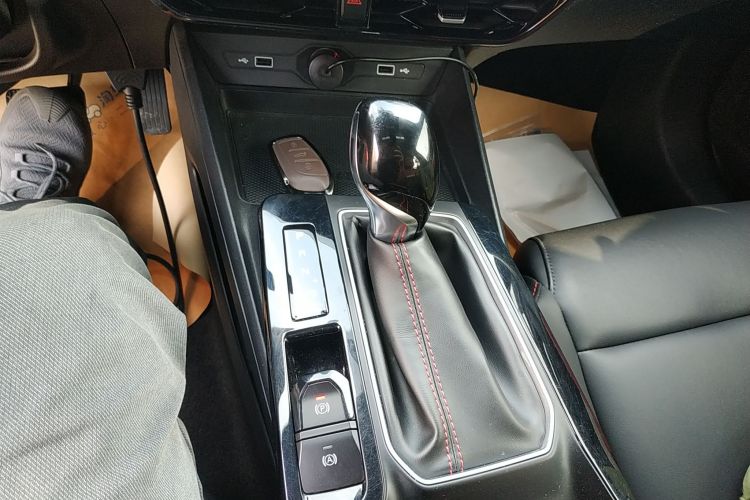 MG 5 2022 image de voiture #14