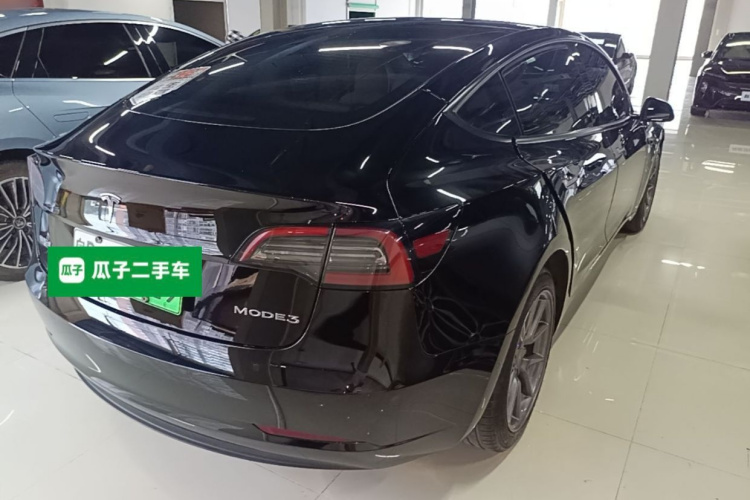 Tesla Model 3 2022 immagine di auto #5