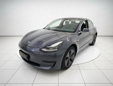 Tesla Model 3 2020 صورة سيارة 