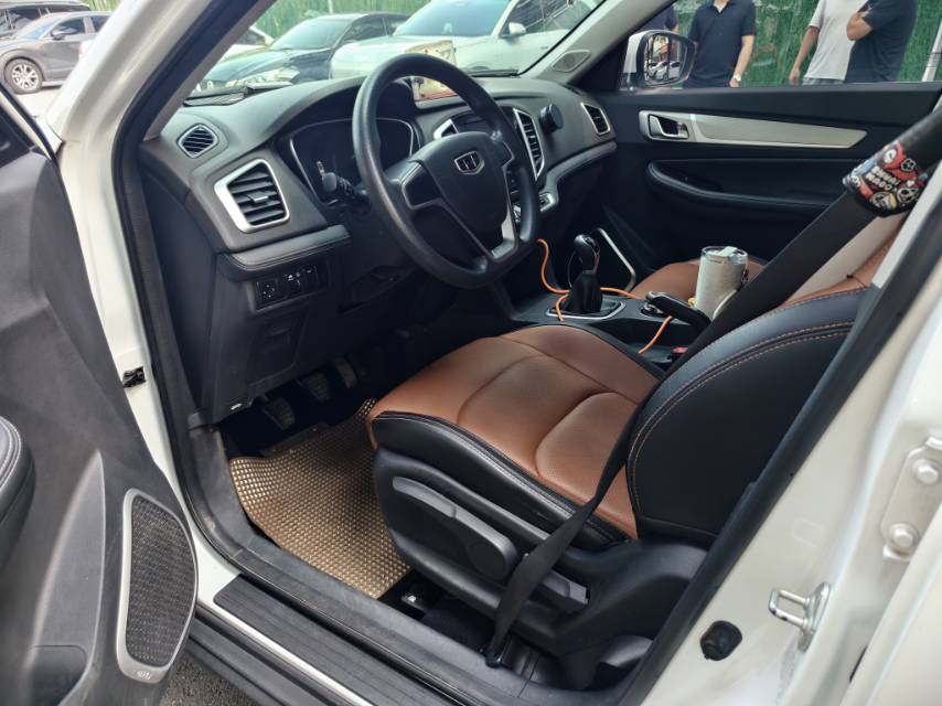 GEELY Vision X6 2021 car image #5