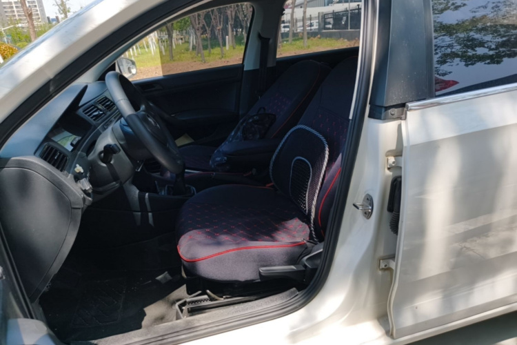 Volkswagen Santana 2019 car image #15