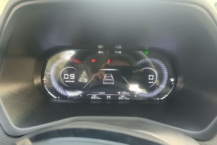 GEELY Emgrand 2021 #16 GEELY Emgrand 2021 car image #16