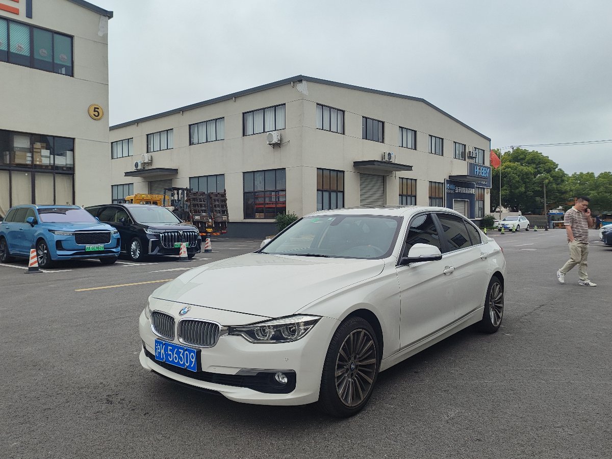 BMW 3 Series 2019 BMW 3 Series 2019 car image