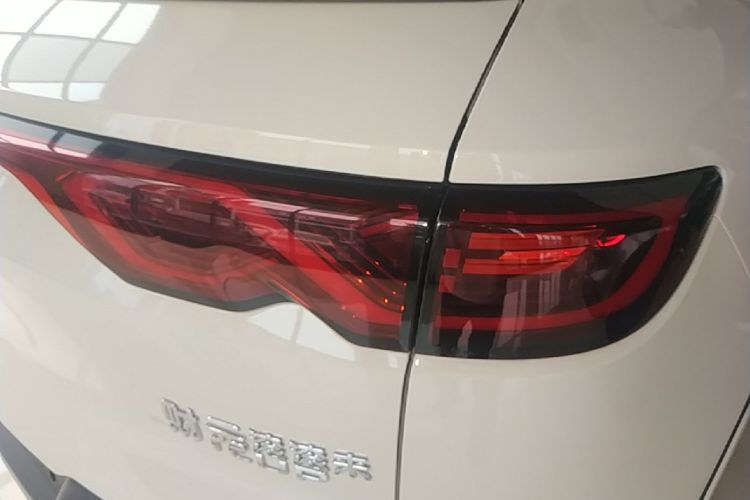 BYD YuanUP 2026 #8 BYD YuanUP 2026 car image #8